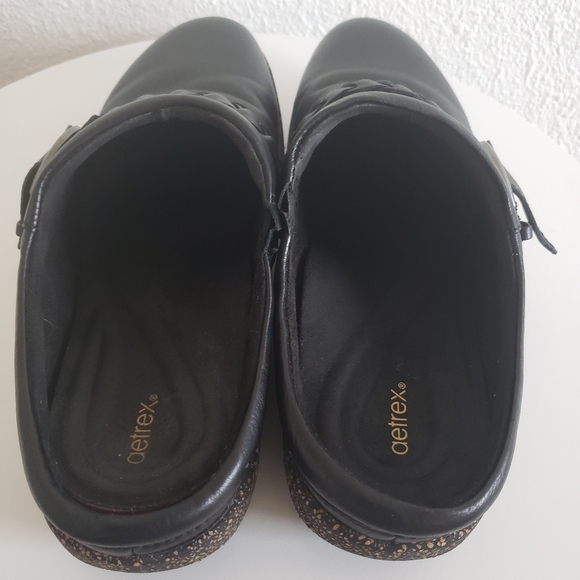 Aetrex Libby Comfort Clog Black Leather Slipons - Picture 8 of 11